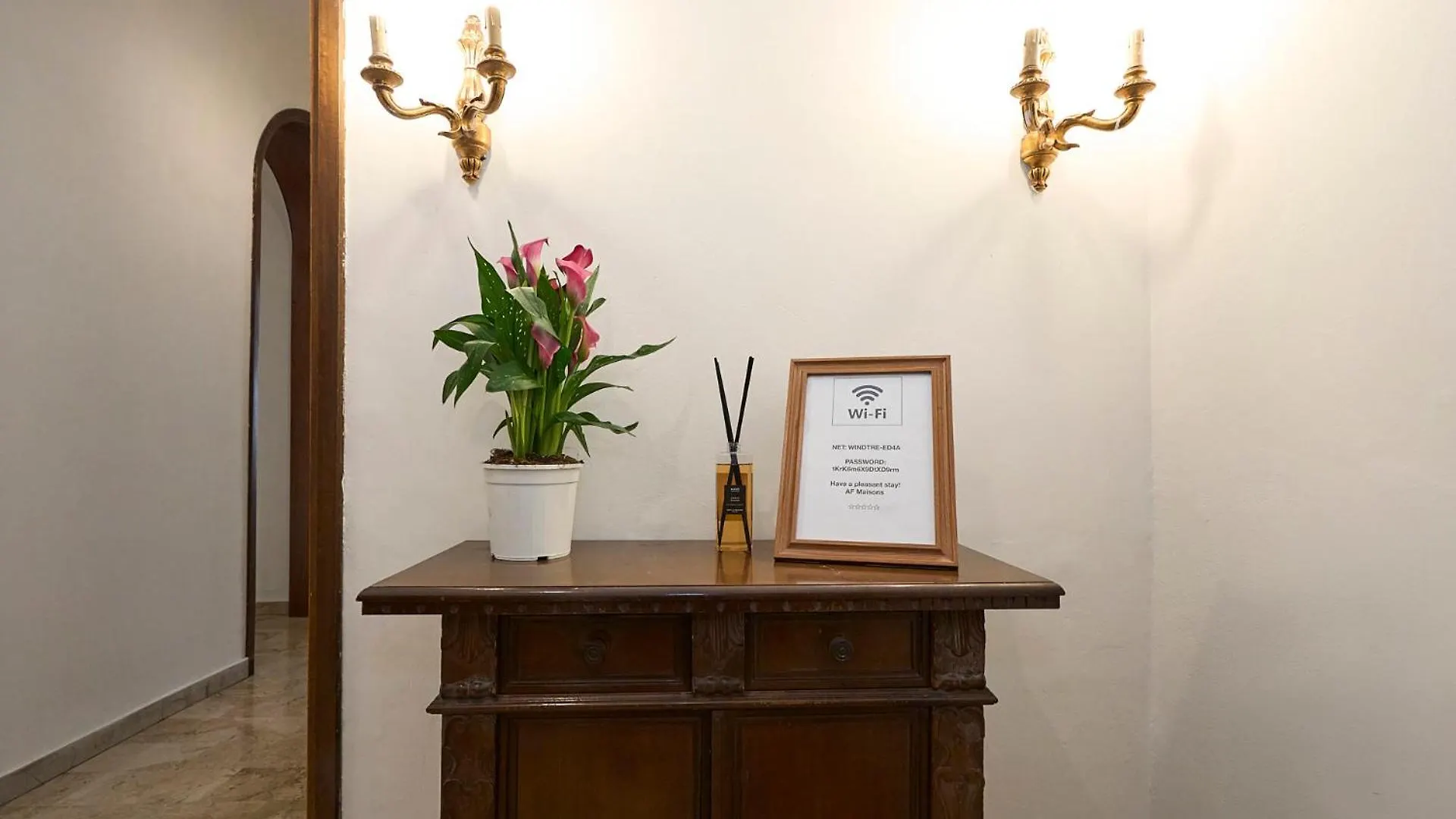 Apartment Vintage House - 2 Minutes Walk From Central Station Milan