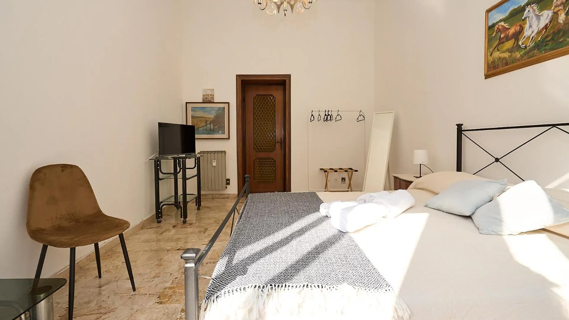 Apartment Vintage House - 2 Minutes Walk From Central Station Milan