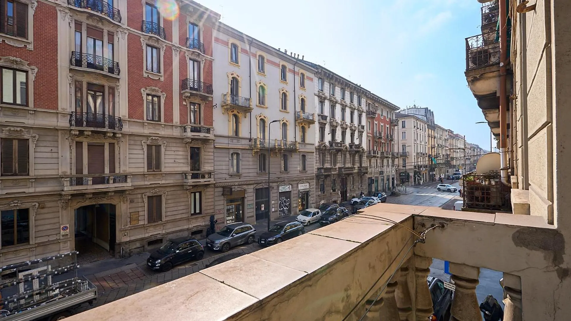 Vintage House - 2 Minutes Walk From Central Station Milan Apartment